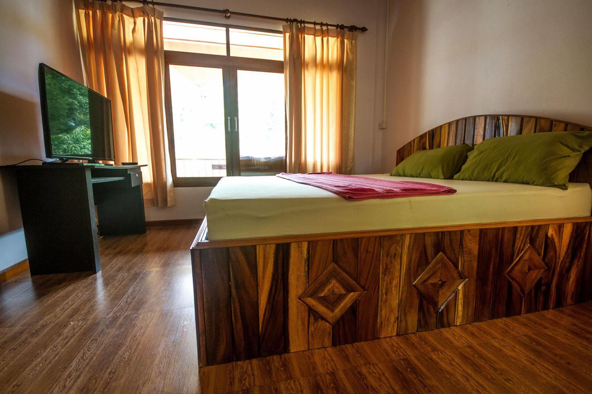 Bor Hin Resort Баан Тай Екстериор снимка
